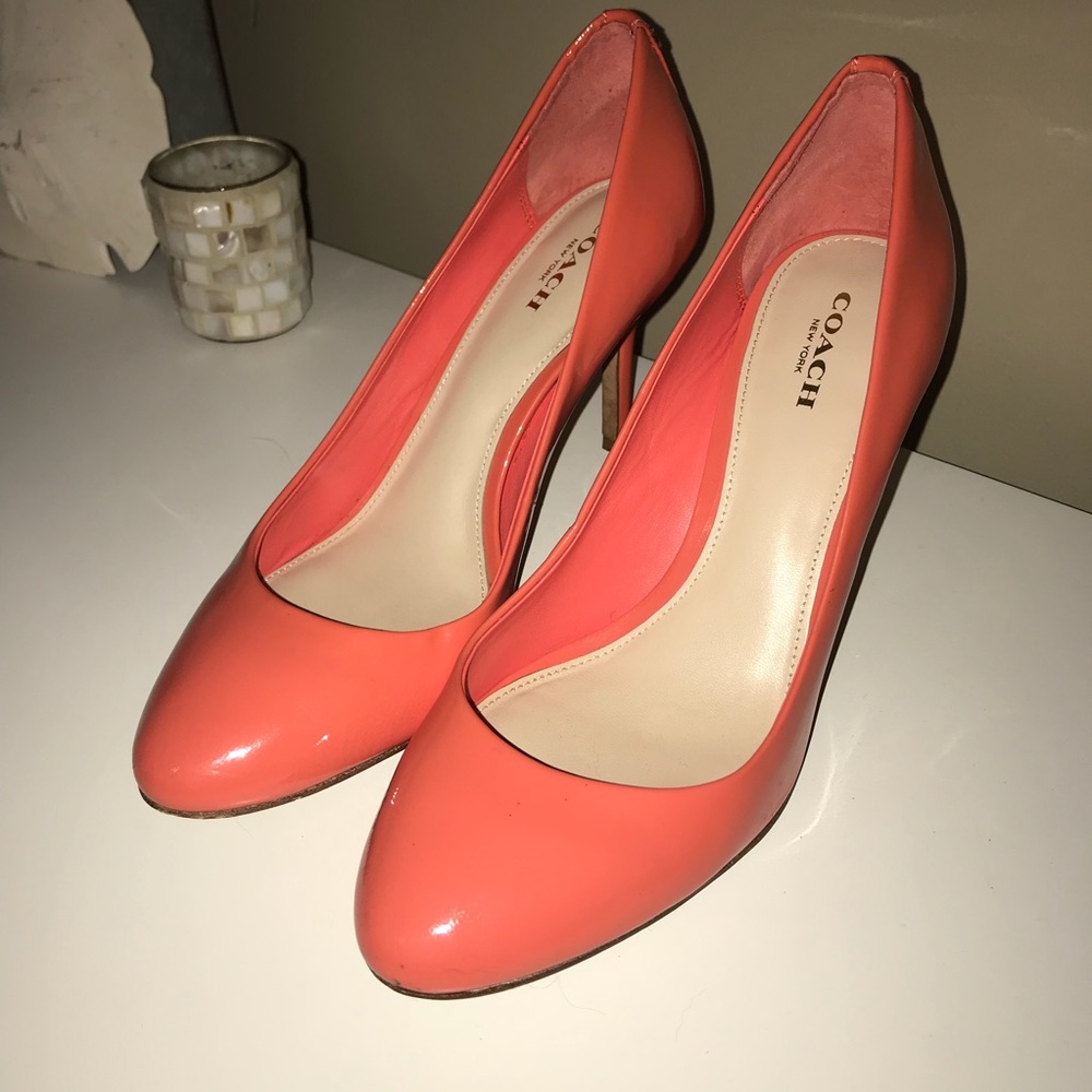 Coach patent leather coral pumps, 3.5” heel, size8